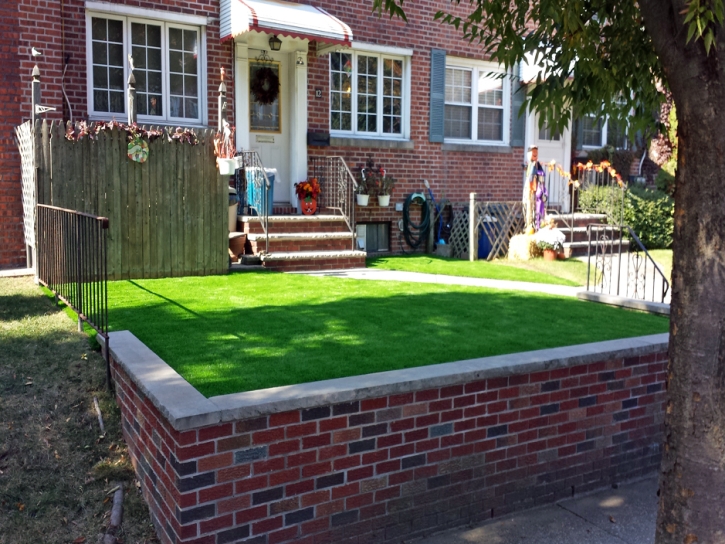 Fake Grass North Weeki Wachee, Florida Backyard Deck Ideas, Front Yard Ideas