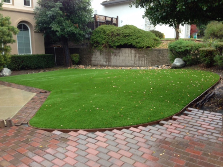 Green Lawn Jacksonville Beach, Florida Landscape Rock, Front Yard Ideas